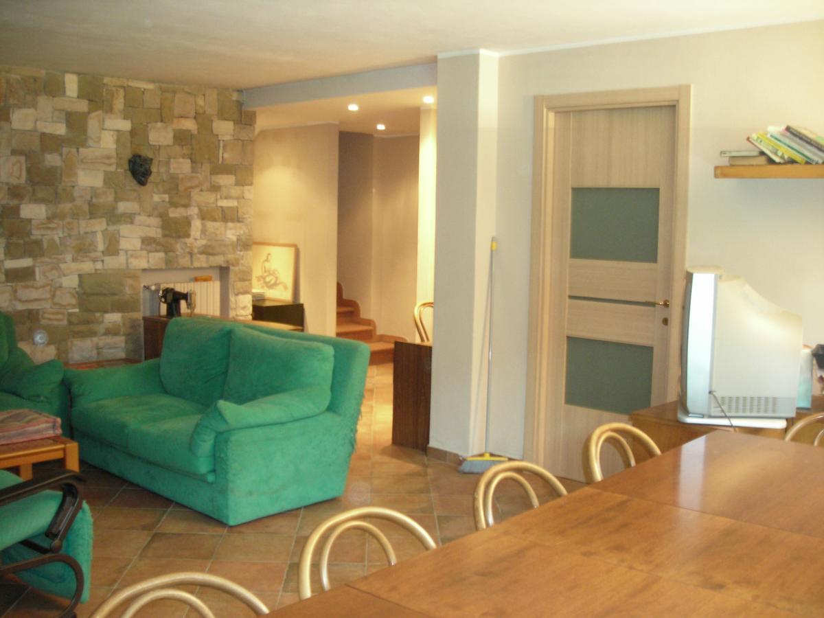 가비라테 La Folaga B&B 외부 사진