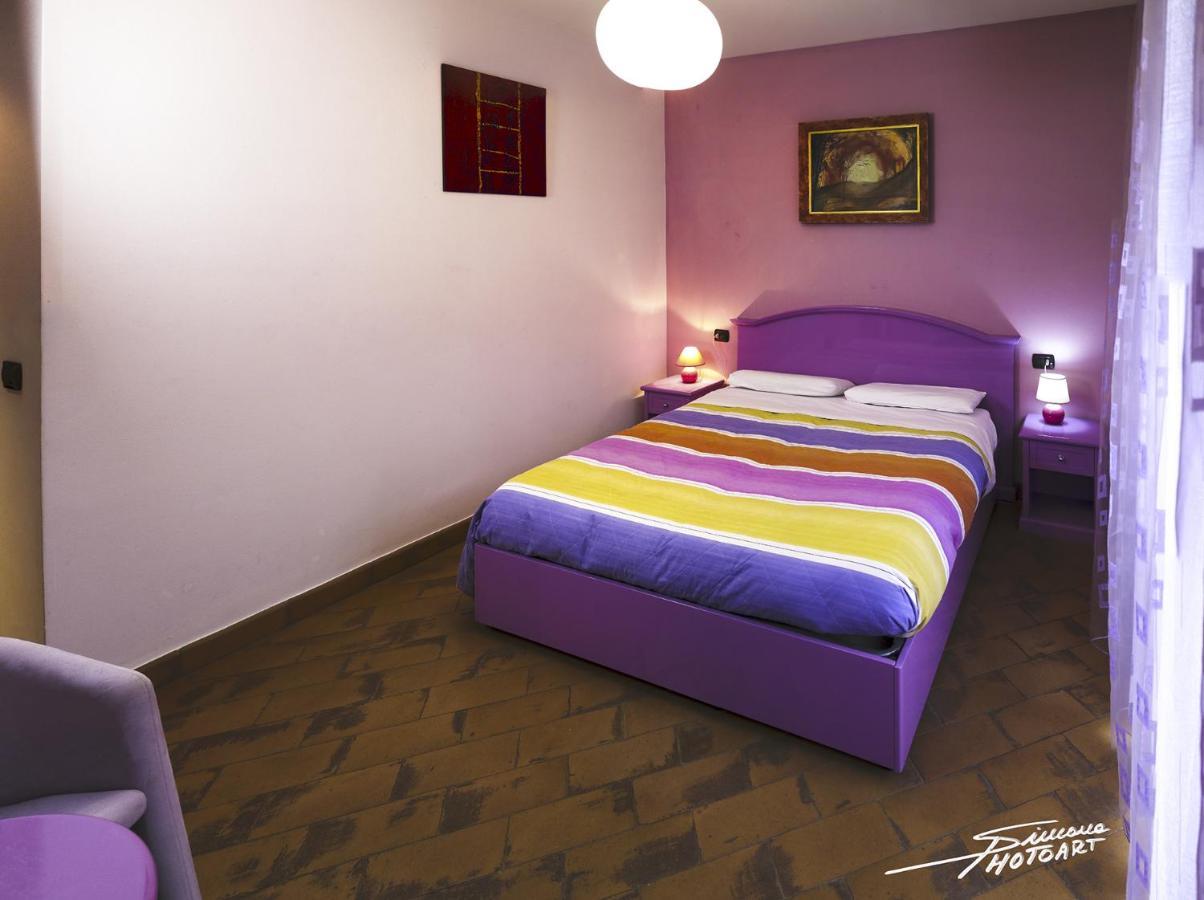 가비라테 La Folaga B&B 외부 사진